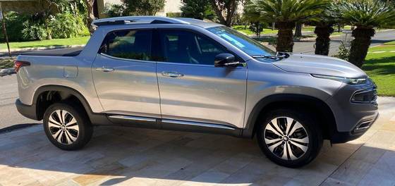 FIAT TORO 2.0 16V TURBO DIESEL VOLCANO 4WD AT9